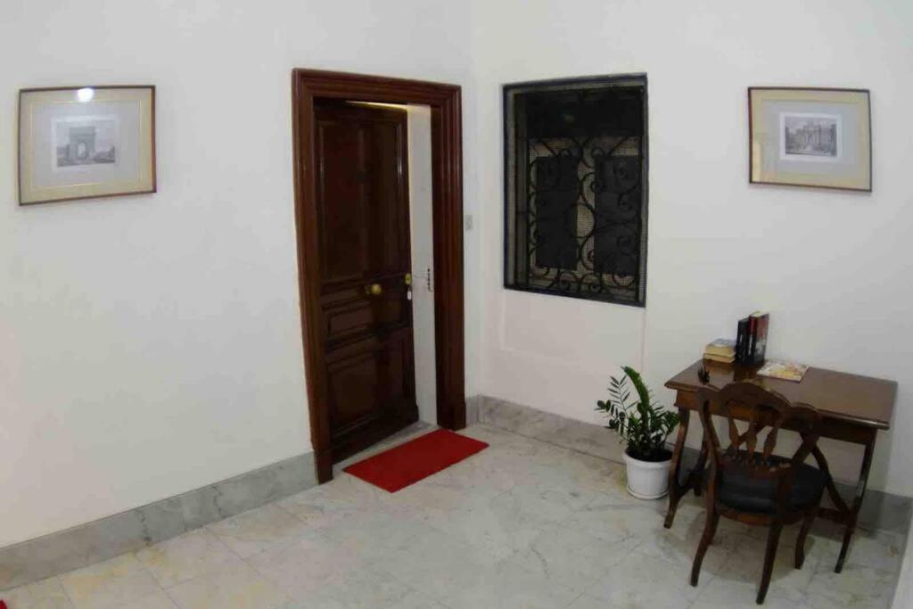 Beautiful Apartment Next To Piazza Di Spagna Rome Exterior photo